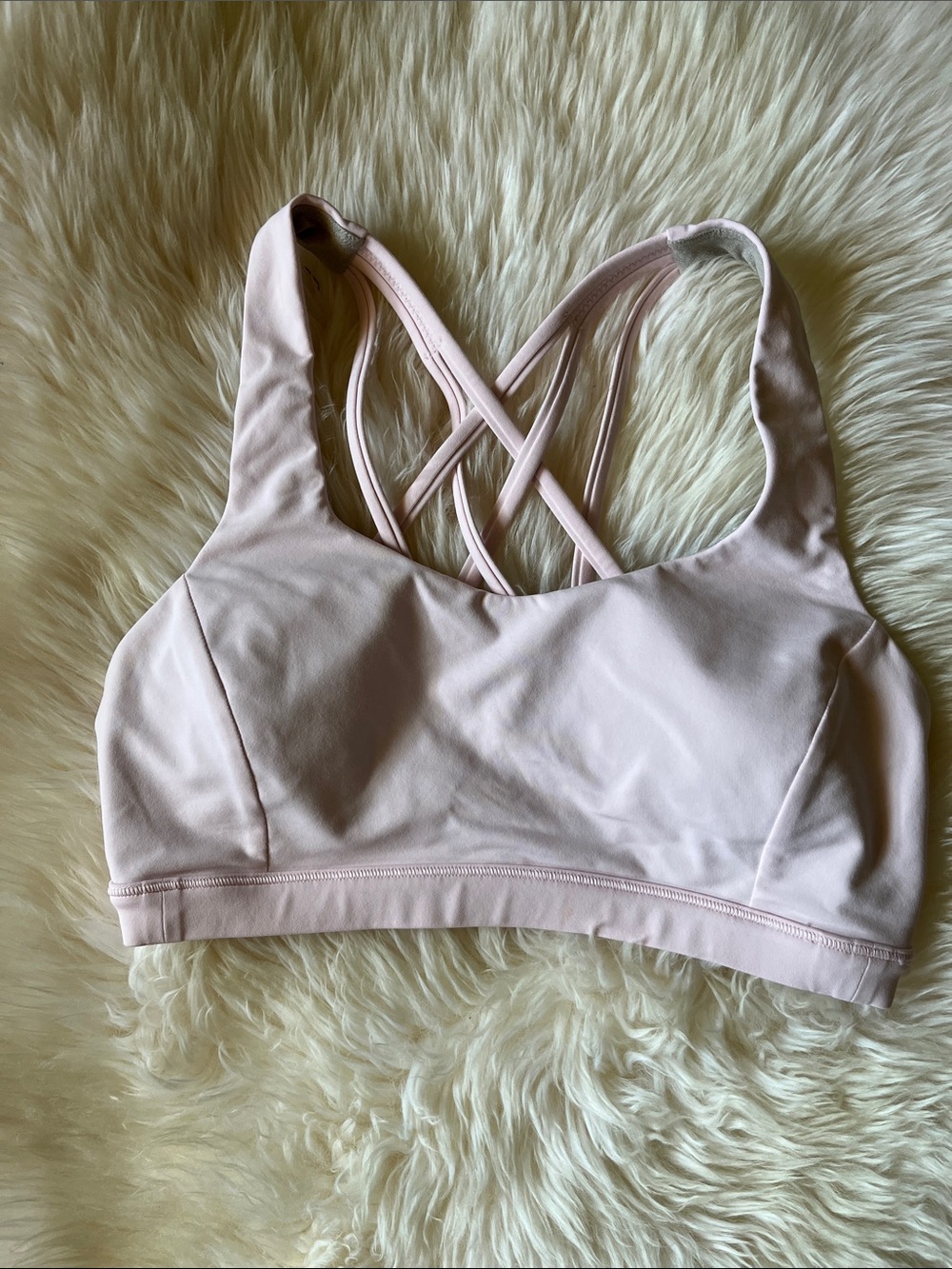 Lululemon Free to Be Serene Bra C/D Cup Strawberry Milkshake size 6